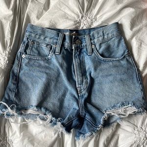 Madewell denim shorts (size 23)